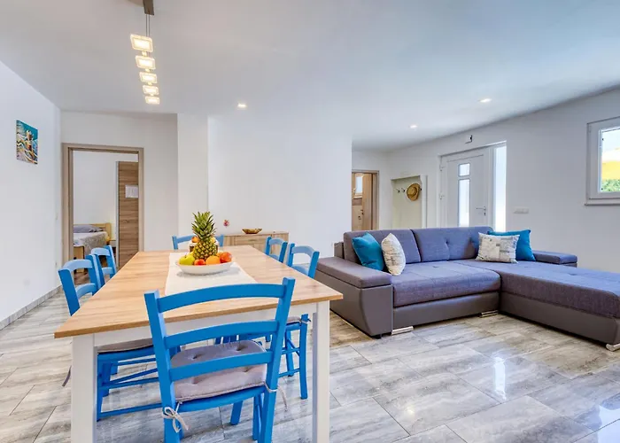 Fanuko By Interhome * Malinska