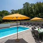 Fanuko By Interhome